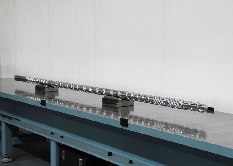 Plastic Extrusion Screws R&B Plastics Machinery